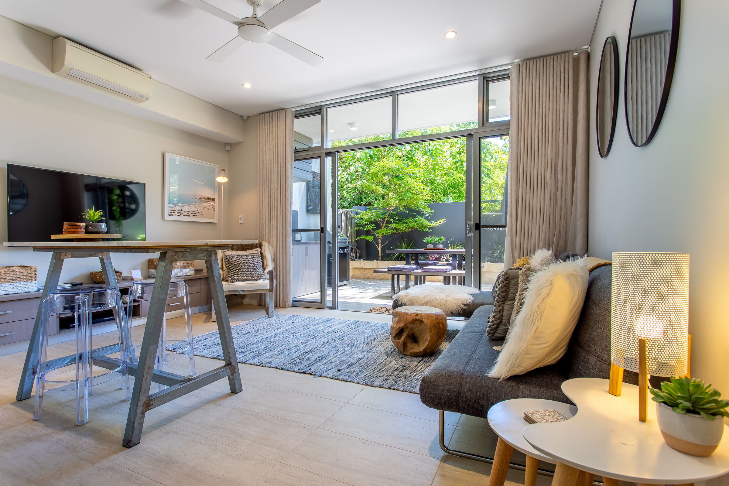 Dunn Bay Apartment 4