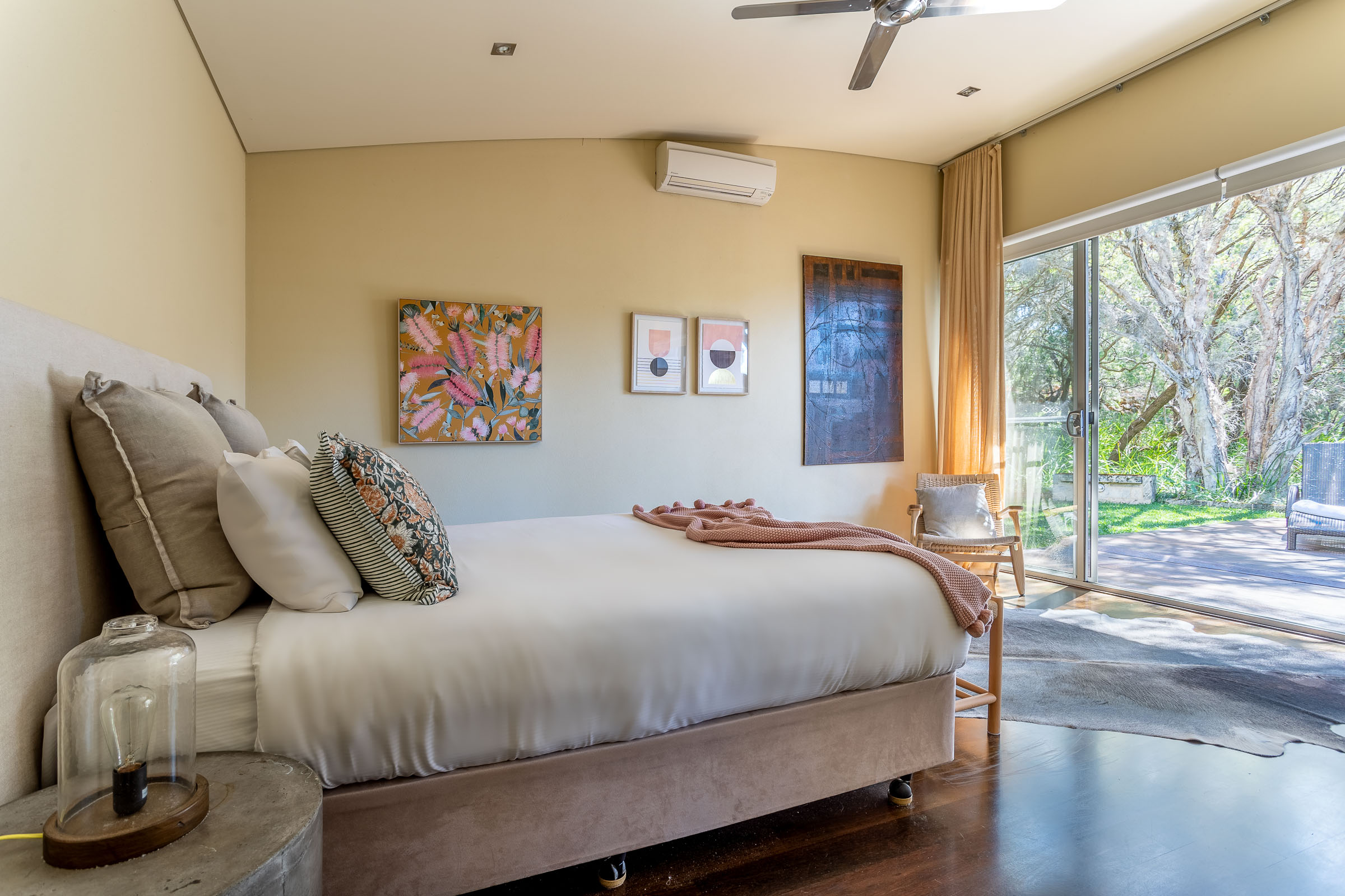 Bedroom 1, Master