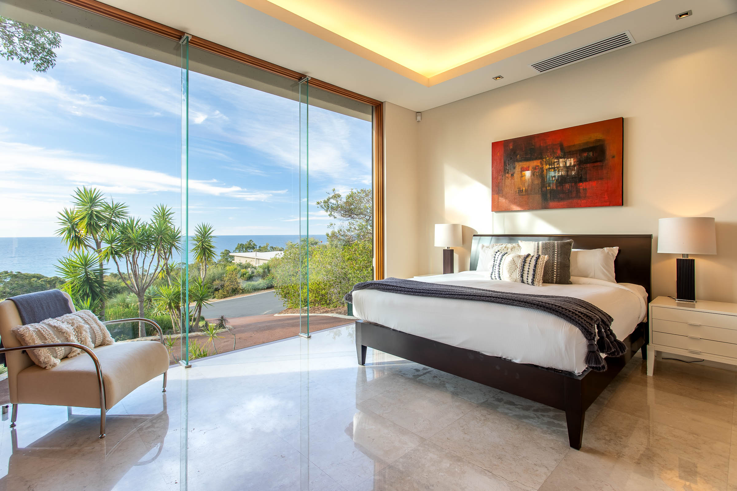Bedroom 2, Master 2