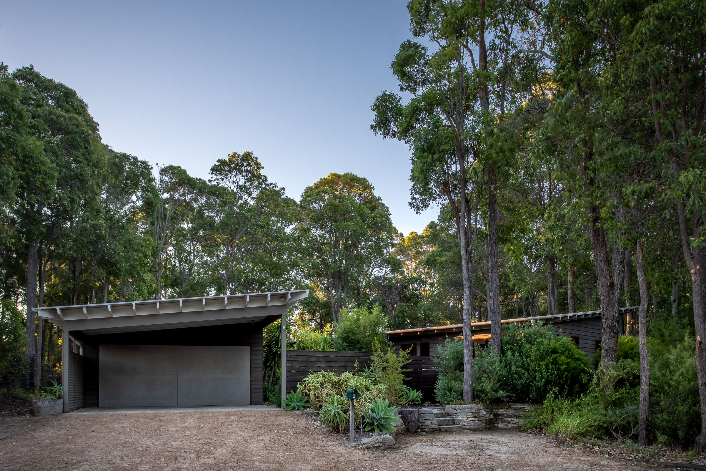 Bushland Retreat